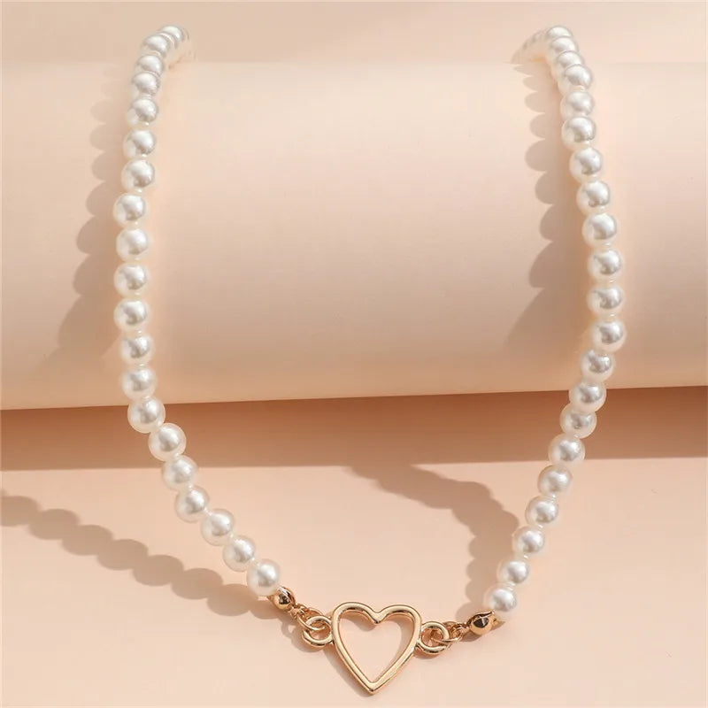 Galala Love Heart Pearl Choker Necklace