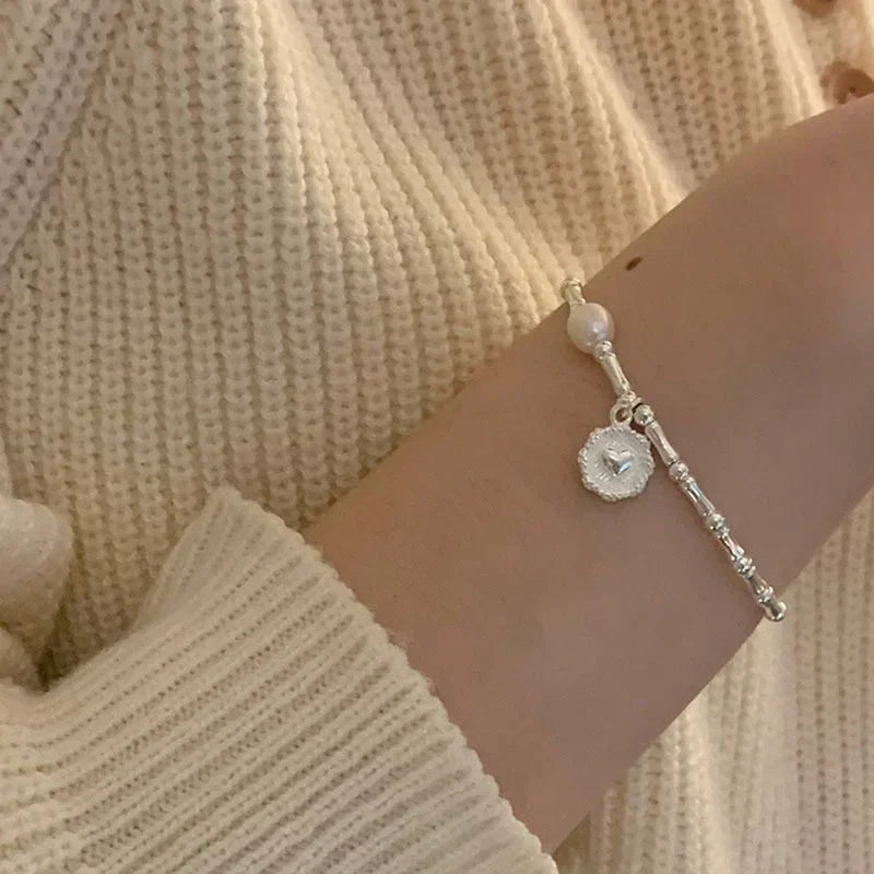 Bracelet Partial Pearls Knots Bracelet for Women Fashion Luxury Design Bead Jewelry Charm Bracelet Gift