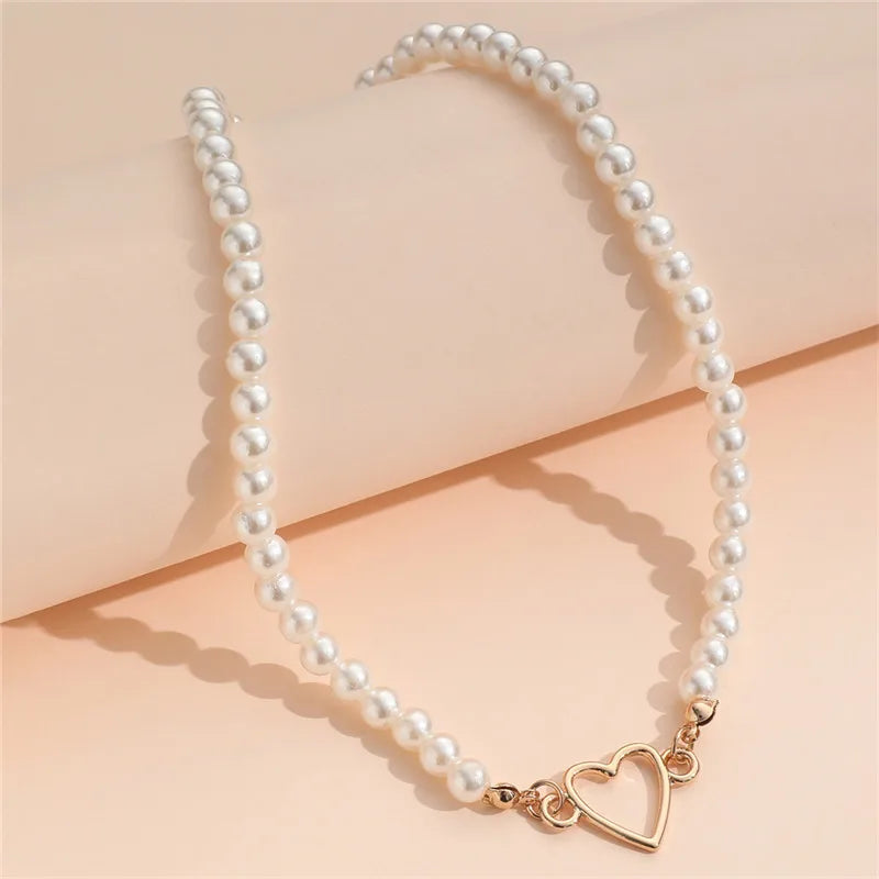 Galala Love Heart Pearl Choker Necklace